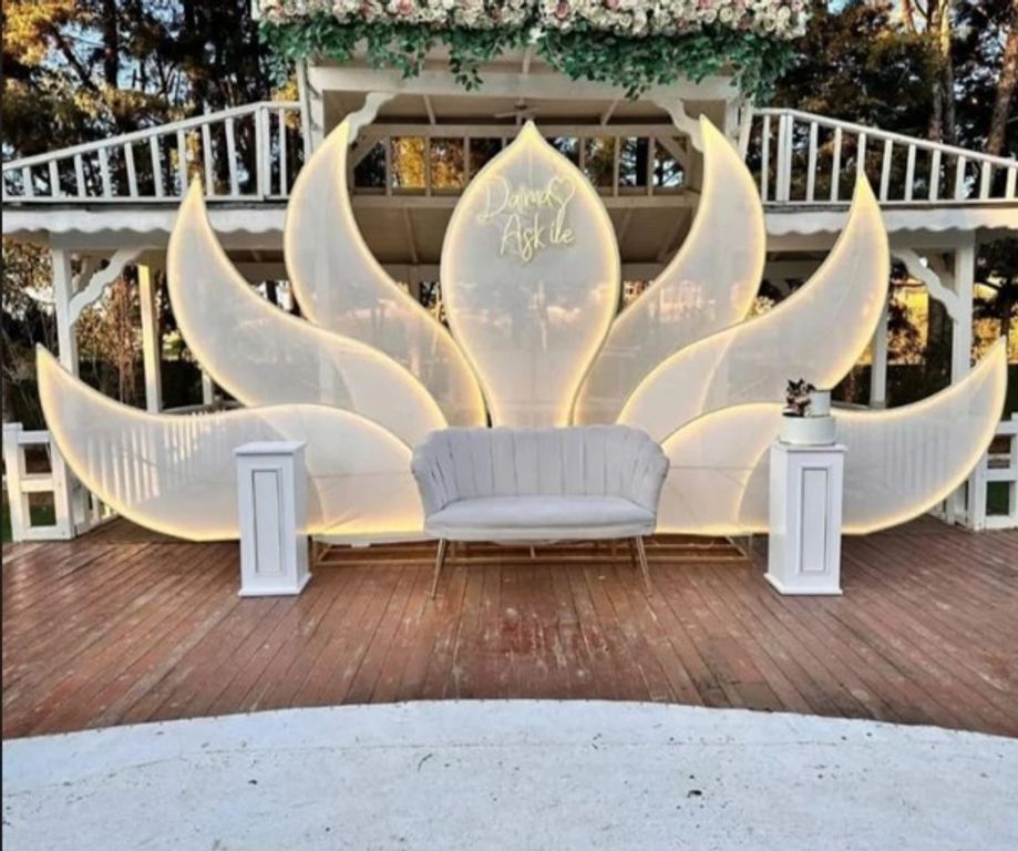 Karanfil Royal Palace