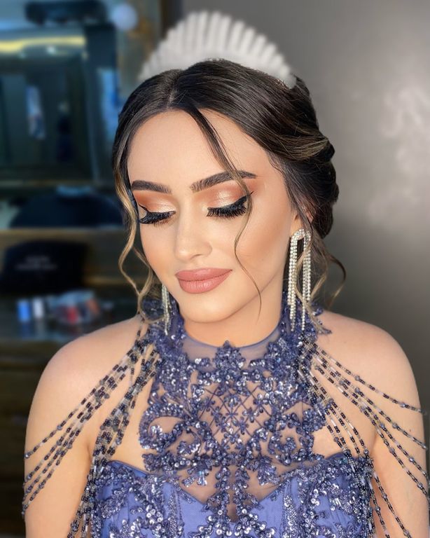 Elegance Kuaför ve Güzellik Salonu