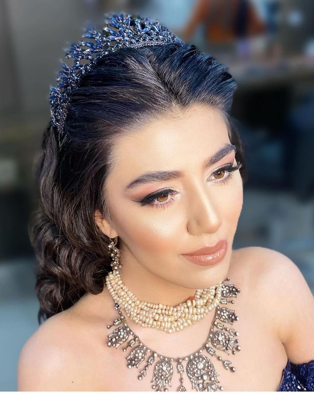 Elegance Kuaför ve Güzellik Salonu