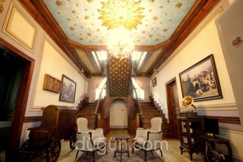 Mihran Hanım Konağı Butik Otel
