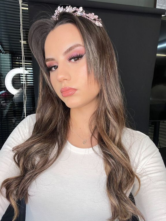 Aslı Karakoyun Freelance Makeup Artist