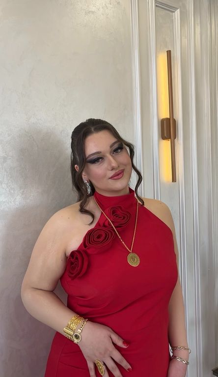 Aslı Karakoyun Freelance Makeup Artist