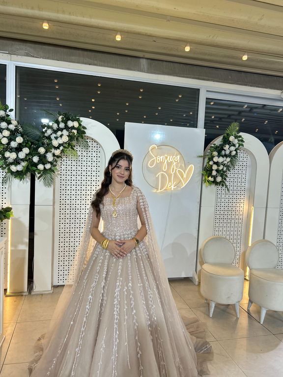 Aslı Karakoyun Freelance Makeup Artist