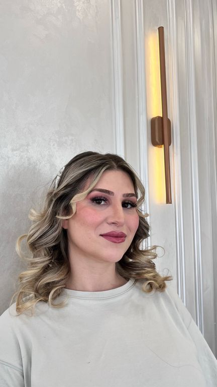 Aslı Karakoyun Freelance Makeup Artist