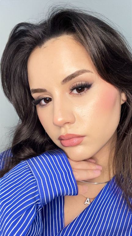 Aslı Karakoyun Freelance Makeup Artist