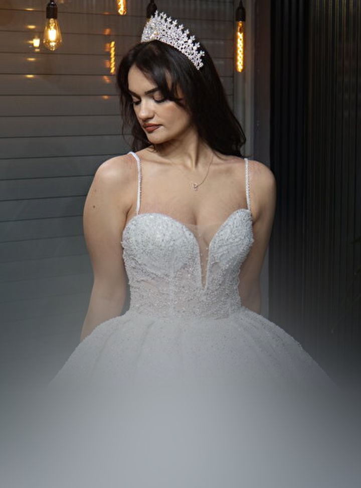 Almila Gelinlik