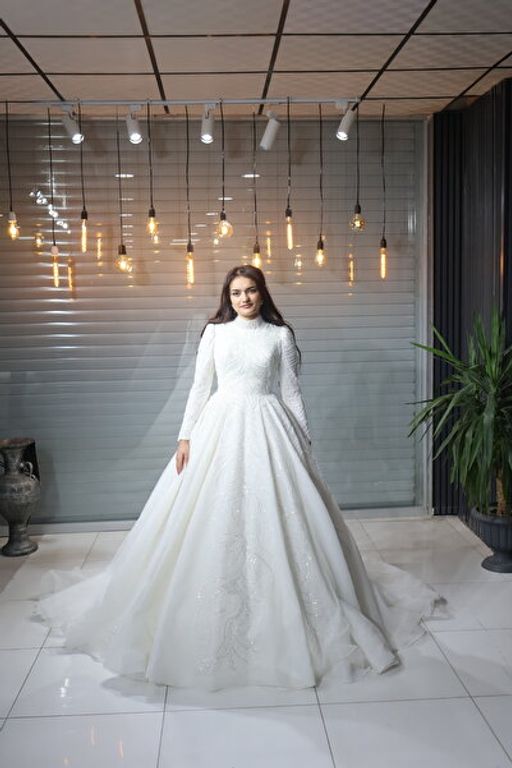 Almila Gelinlik