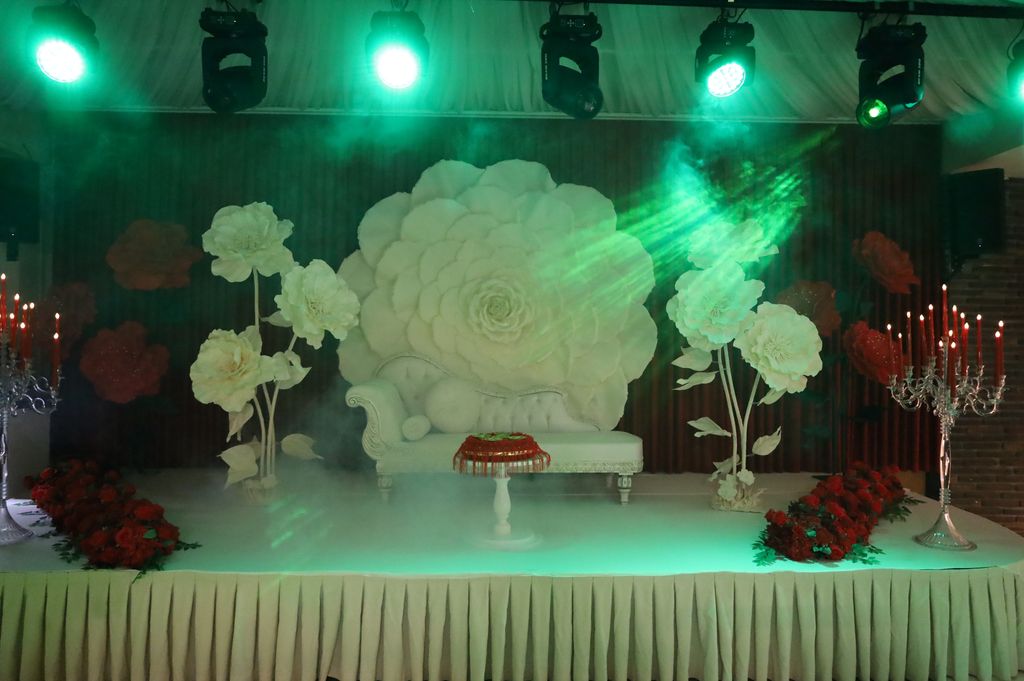 Veys Stage Event