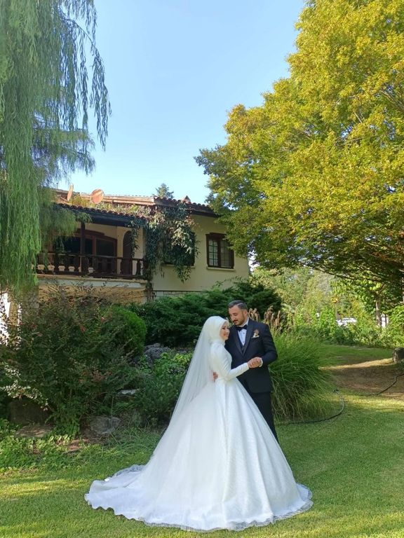 Yesmina Kuaför ve Güzellik Salonu