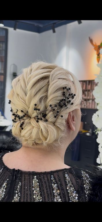 Auralis Hair Makeup