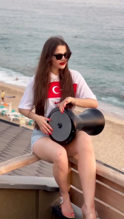 Ceren Özdemir