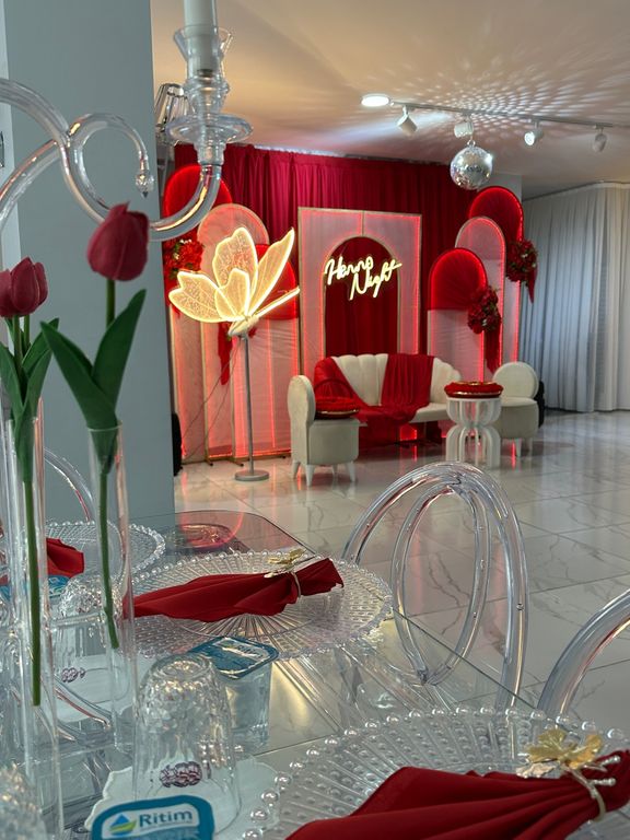 Jumelle Davet Evi