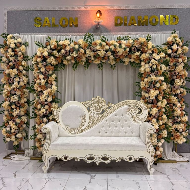 Salon Diamond