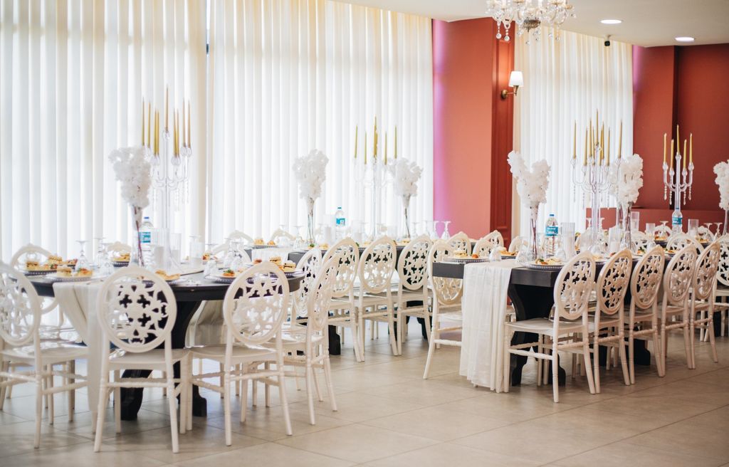 Helen Event House