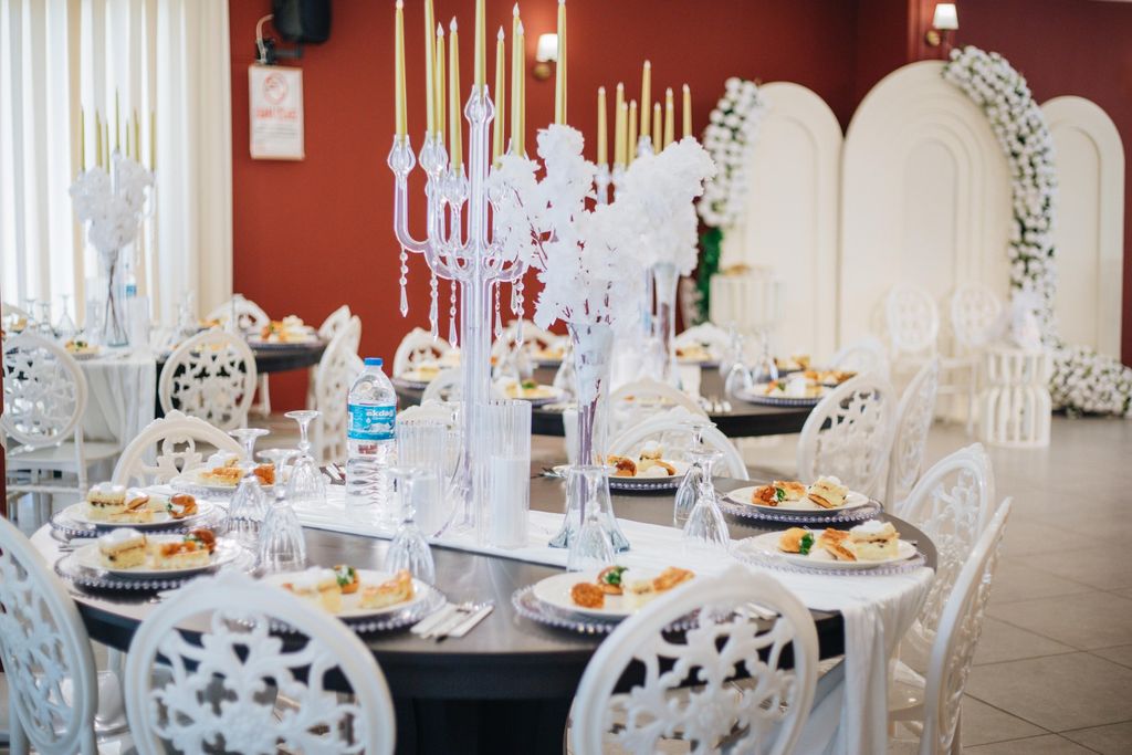 Helen Event House
