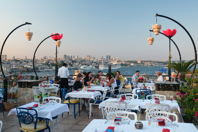 Luco Restaurant Rooftop