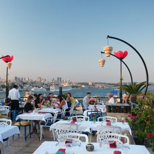 Luco Restaurant Rooftop