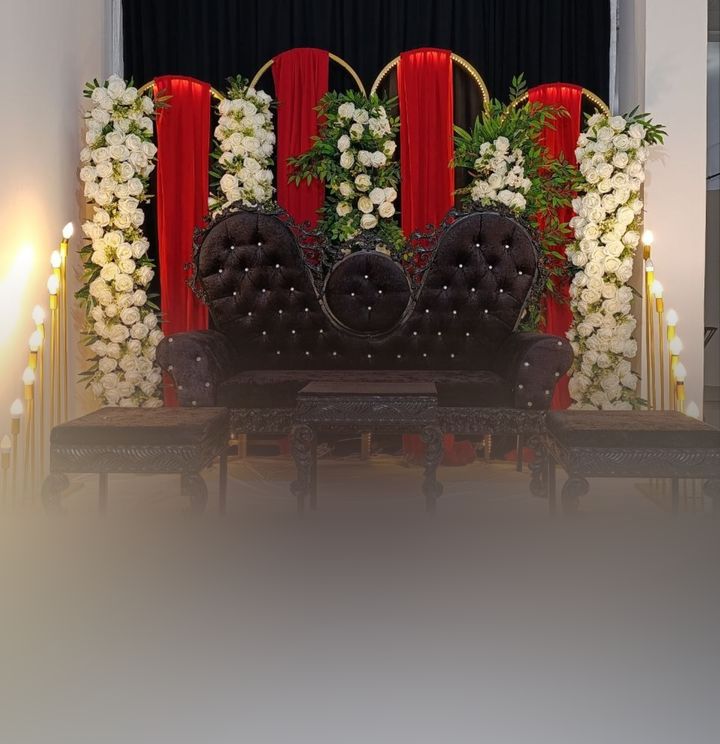 Royal Event Home