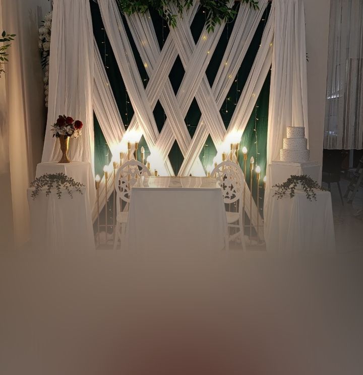 Royal Event Home