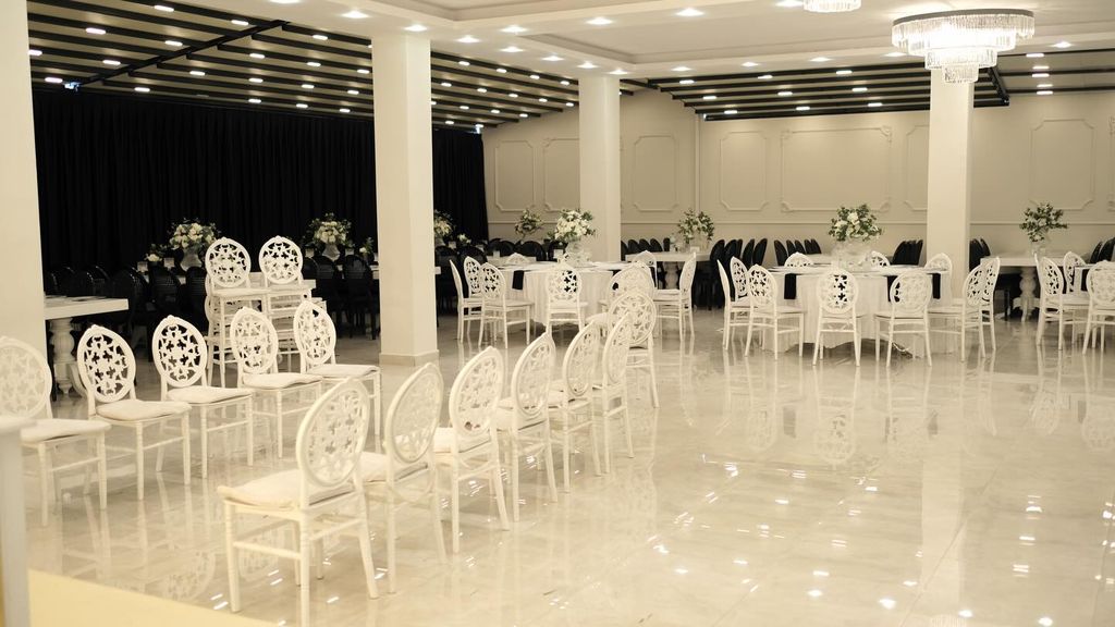 Keyfince Wedding Garden