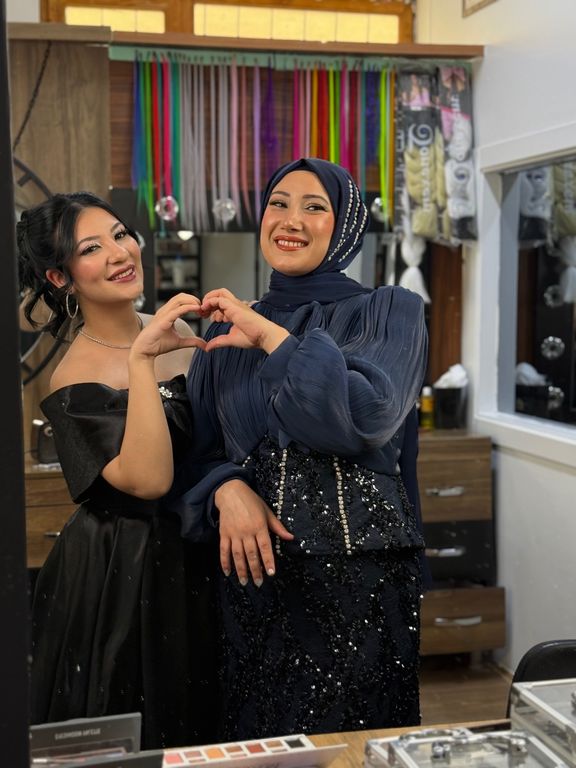 Lavinya Hair Makeup Studıo