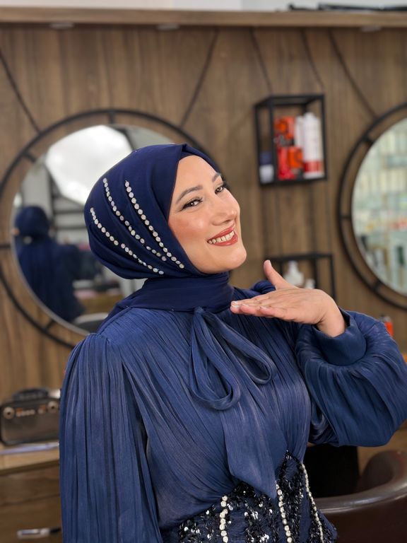 Lavinya Hair Makeup Studıo