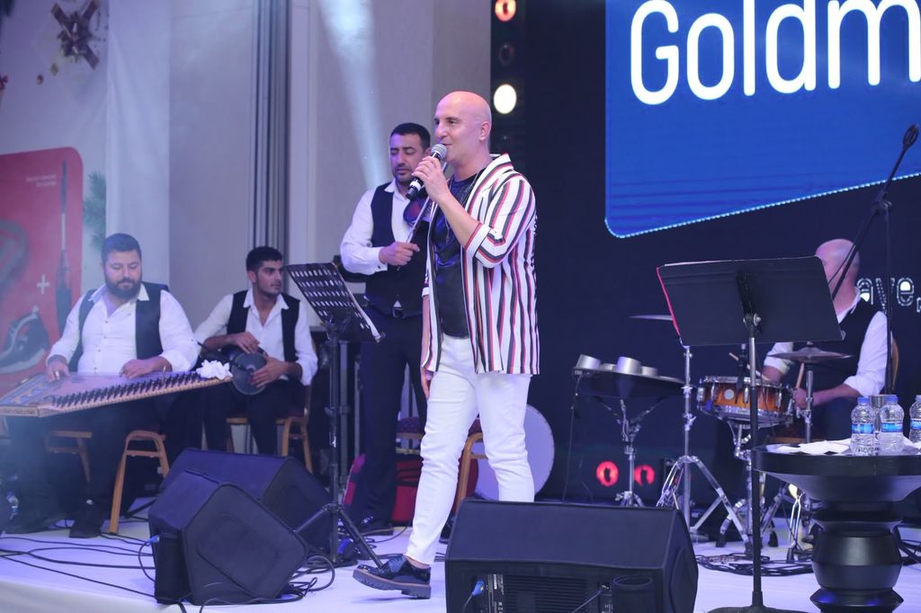 Raci Akyar - 2588209