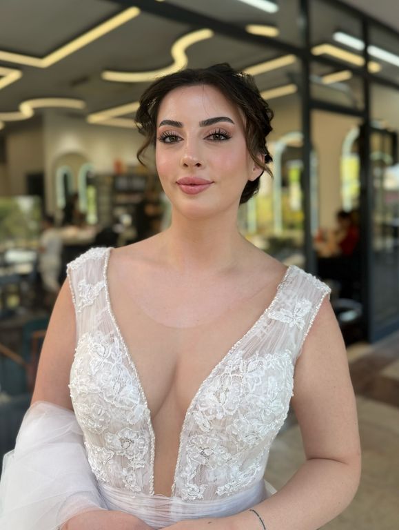 Tubayla Makeup