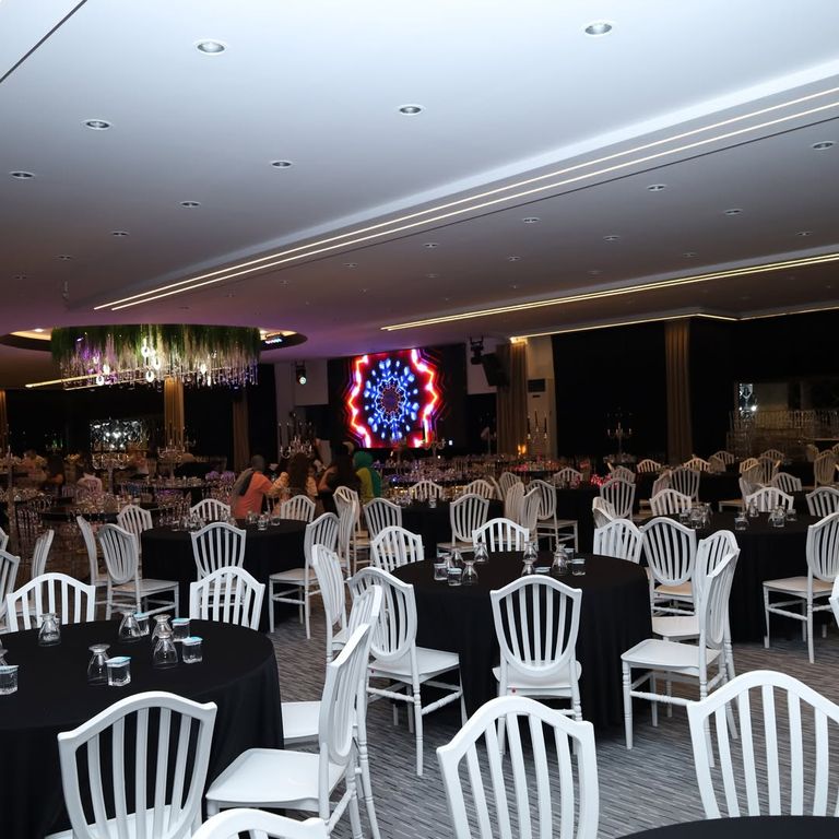Luxury Davet