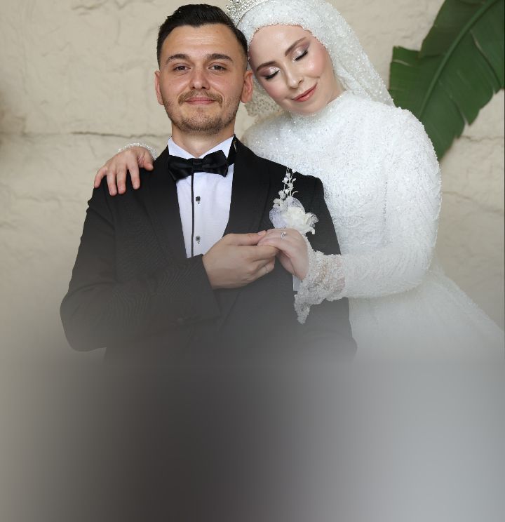 Büşra Koç