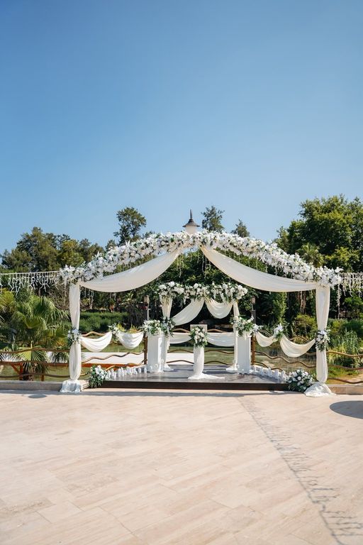 The Pond Event