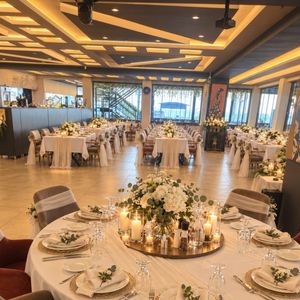 Eiffel Restaurant Davet Evi