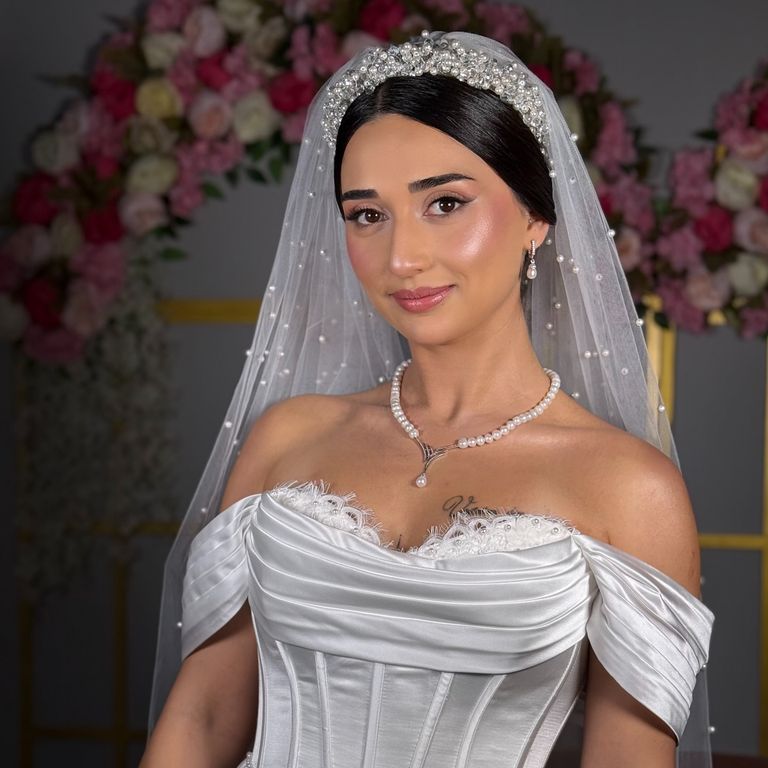 Neziha Kaya Make up - 2588119