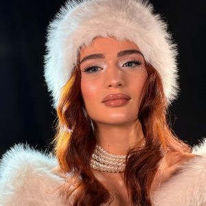 Neziha Kaya Make up