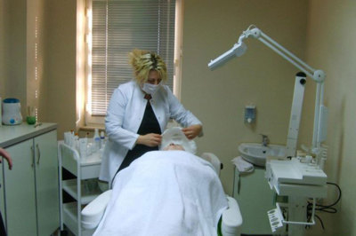 Ayperi Güzellik Salonu