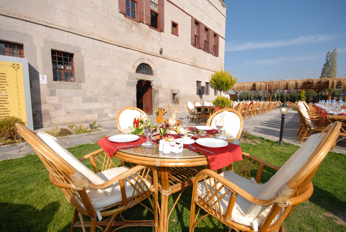 Konak Restaurant 1840