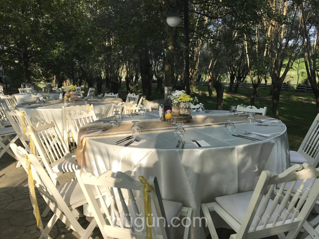 Nehirland Country Club