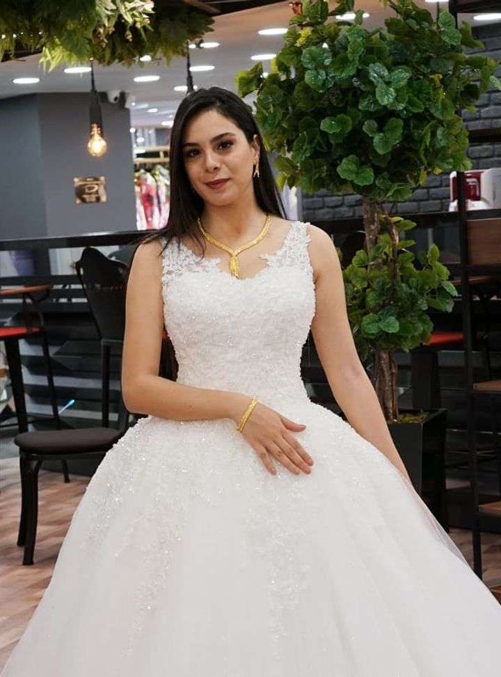 YSG 193 Prenses Kesim V Yaka Romantik Gelinlik