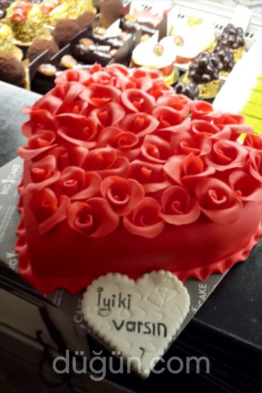 Big Cake Düğün Pastası Sakarya