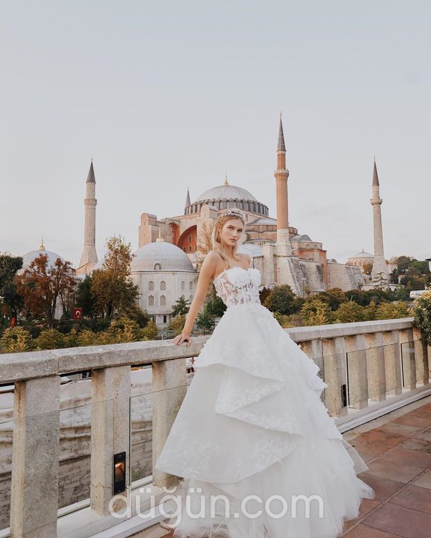 A Kesim Gelinlikler