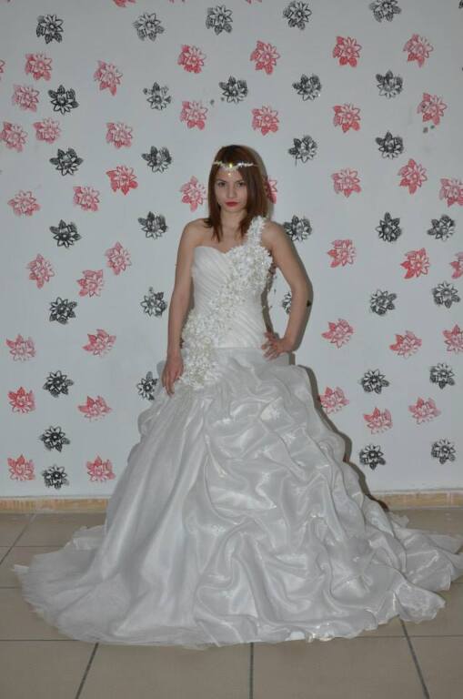 Ece Moda Evi