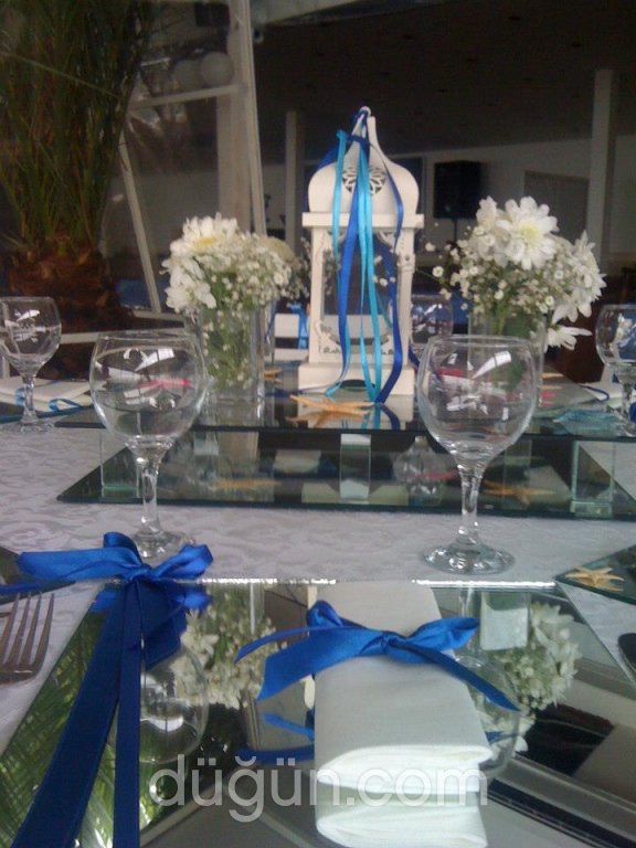 İzmit Yelken Kulübü