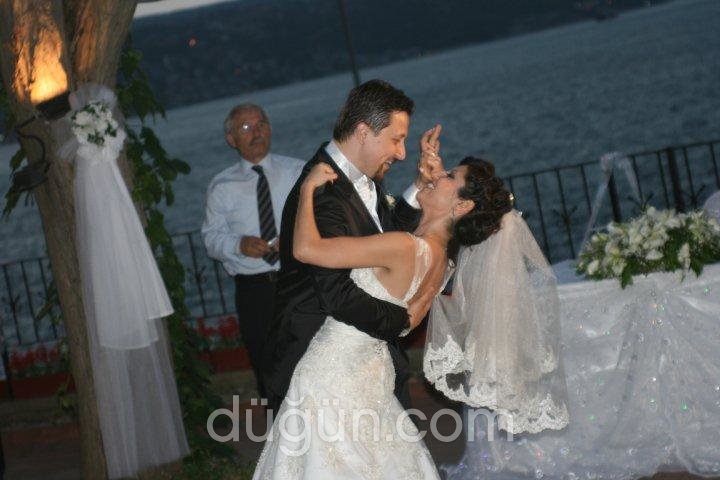 Ebru Çapraz Dance & Arts