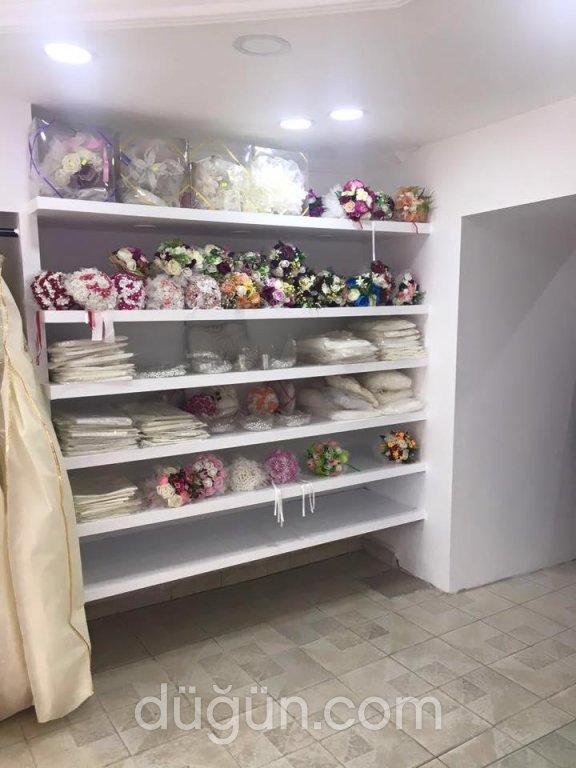 Gülen Gelinlik Sarayı