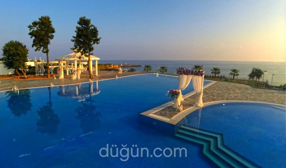 Jasmine Court Hotel & Casino