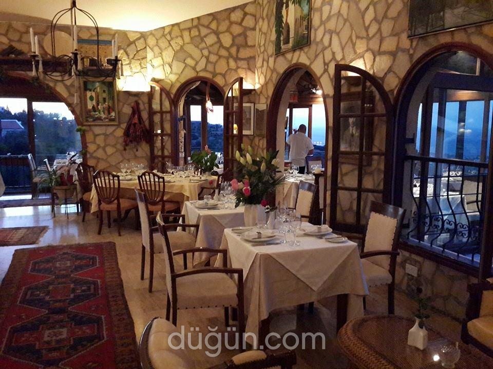 Bellapais Gardens Restaurant