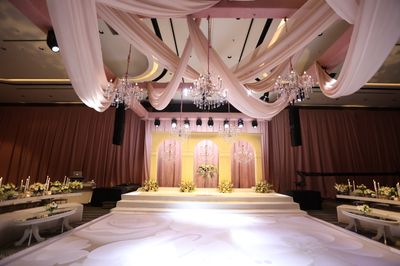 Titanic Business Kartal Hotel