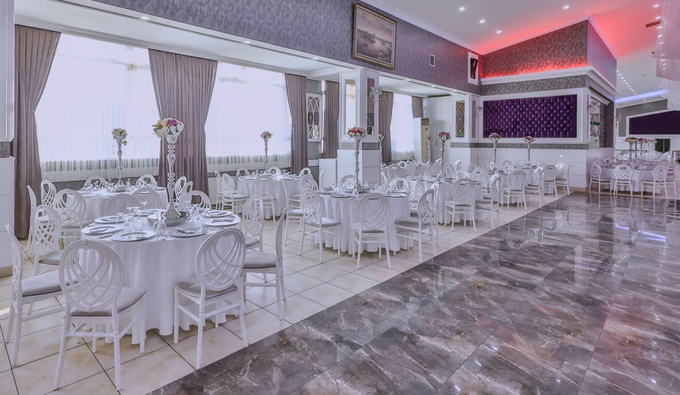 Salon Seramoni