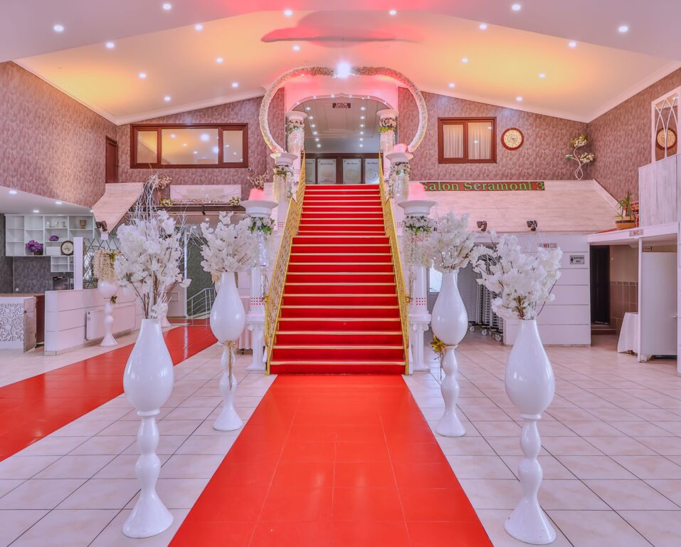Salon Seramoni