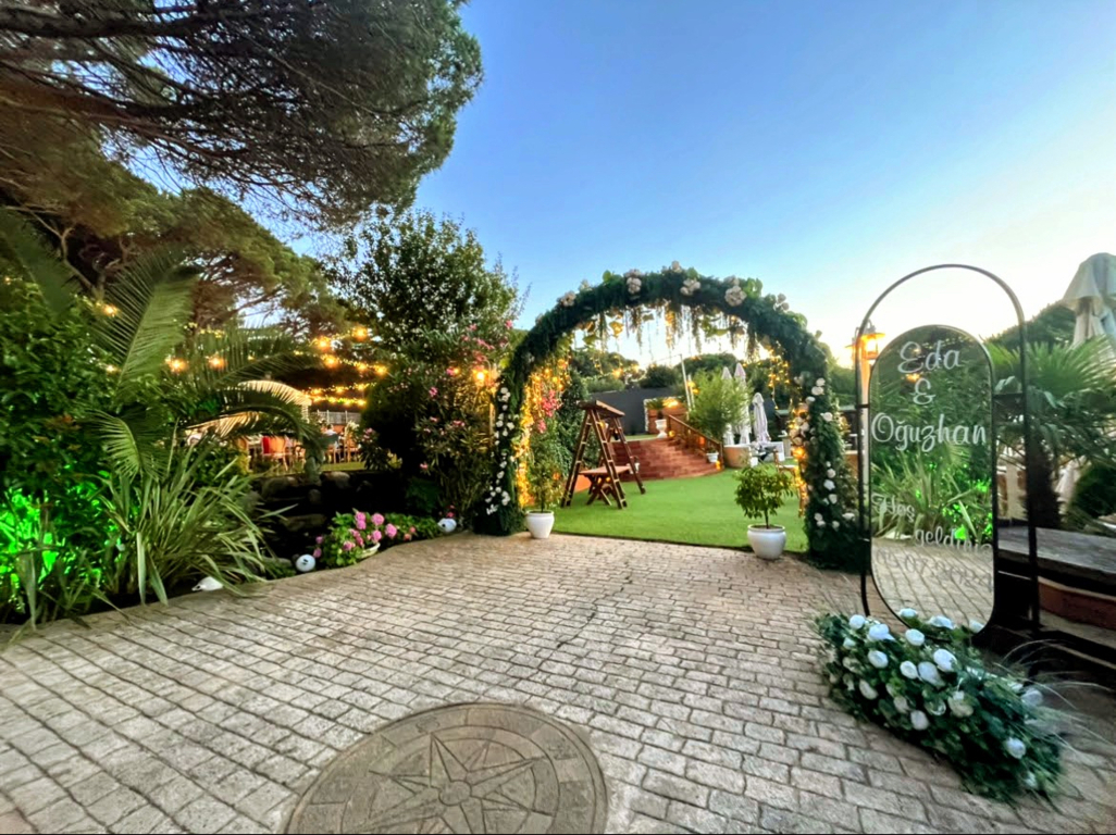 Secret Garden İstanbul Art